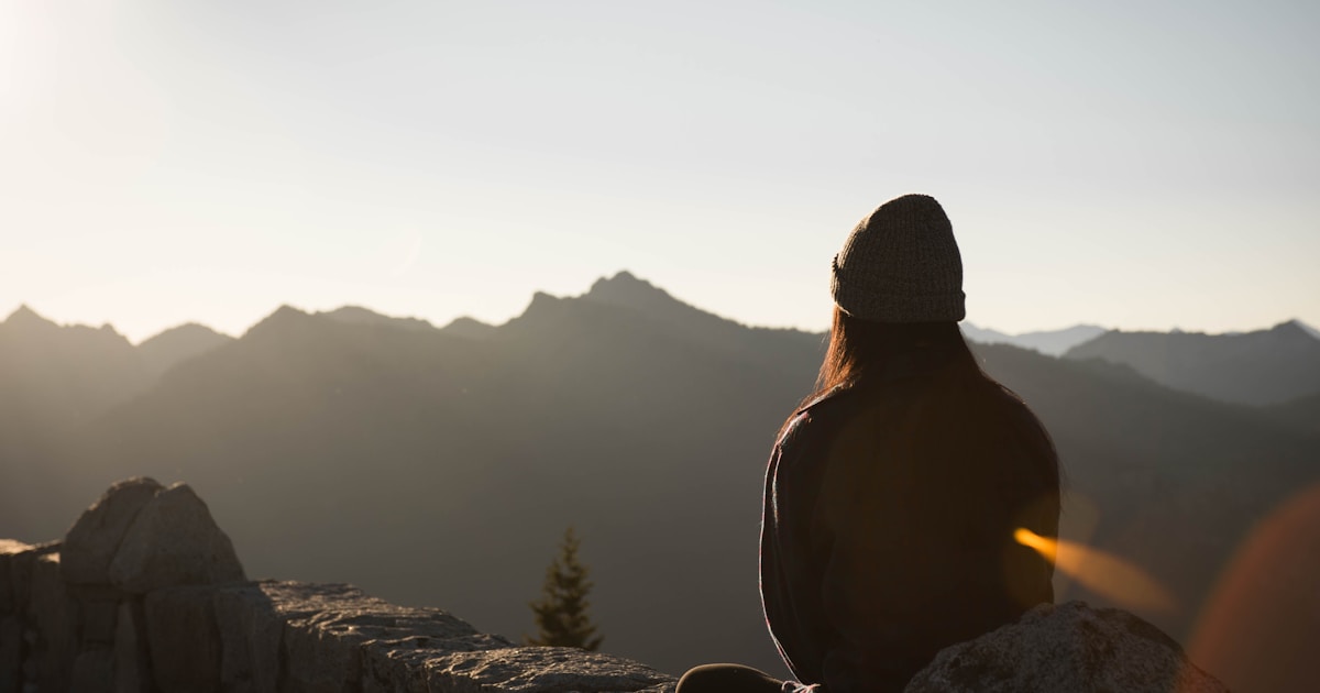 Morning Meditation to Lower Cortisol Naturally: A Science-Backed 15-Minute Routine